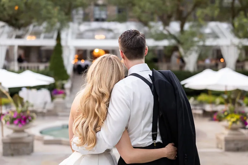 Natural light wedding moment at Catana Estate by Fotogracia
